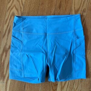 Outdoor Voices Superform 3.5” Shorts size M
